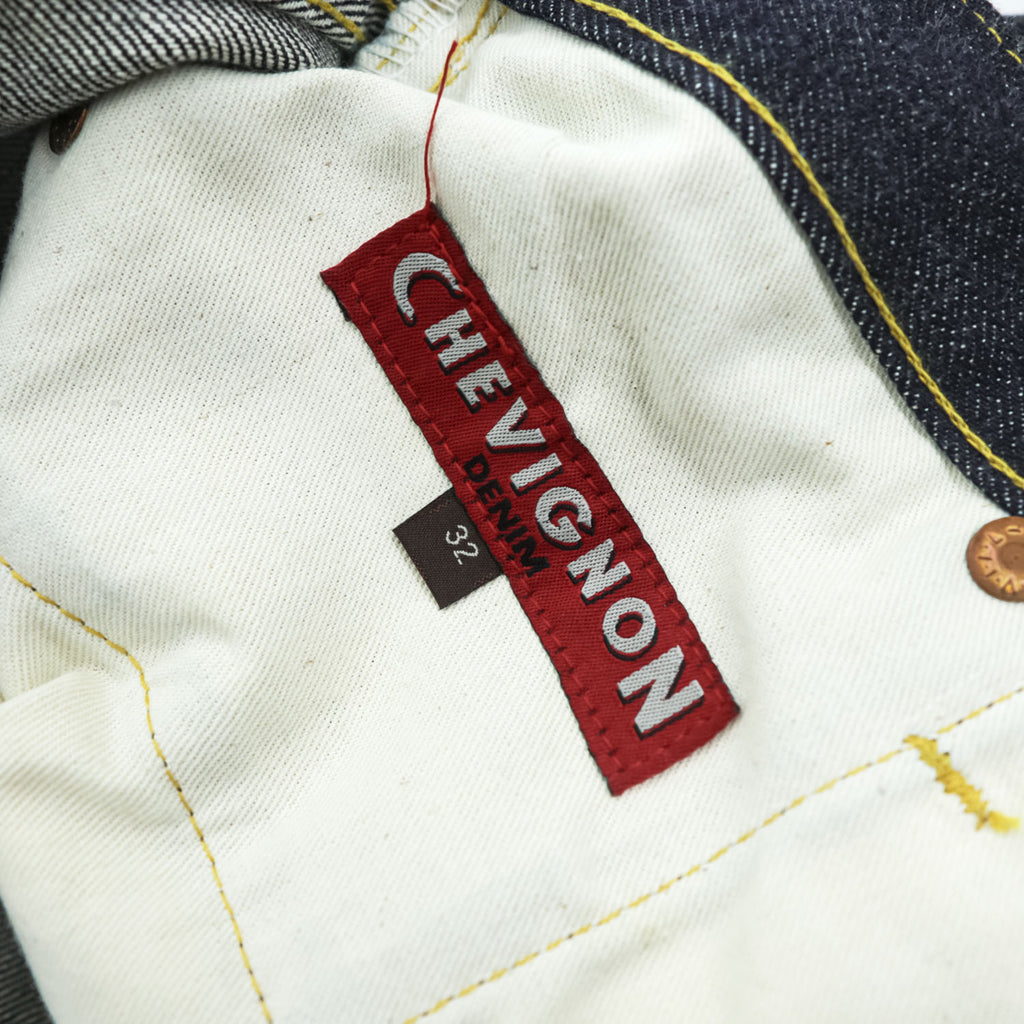 CHEVIGNON DENIM VINTAGE Unused Rigid Made in Japan Selvedge Cinch Back Dark Indigo Blue M Jeans
