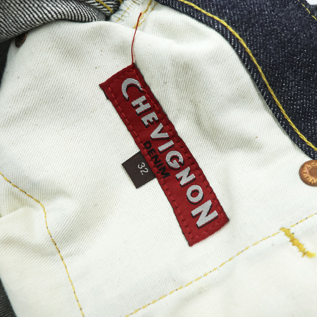 CHEVIGNON DENIM VINTAGE Unused Rigid Made in Japan Selvedge Cinch Back Dark Indigo Blue M Jeans