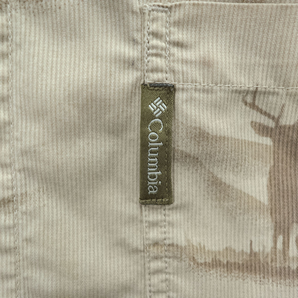 Columbia River Lodge Deer Print Button-Down Long Sleeve Shirt Men's M Beige