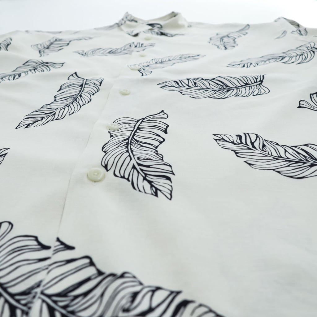 NAUTICA 100% Silk Leaf Print Short Sleeve Shirt XL Ivory Black