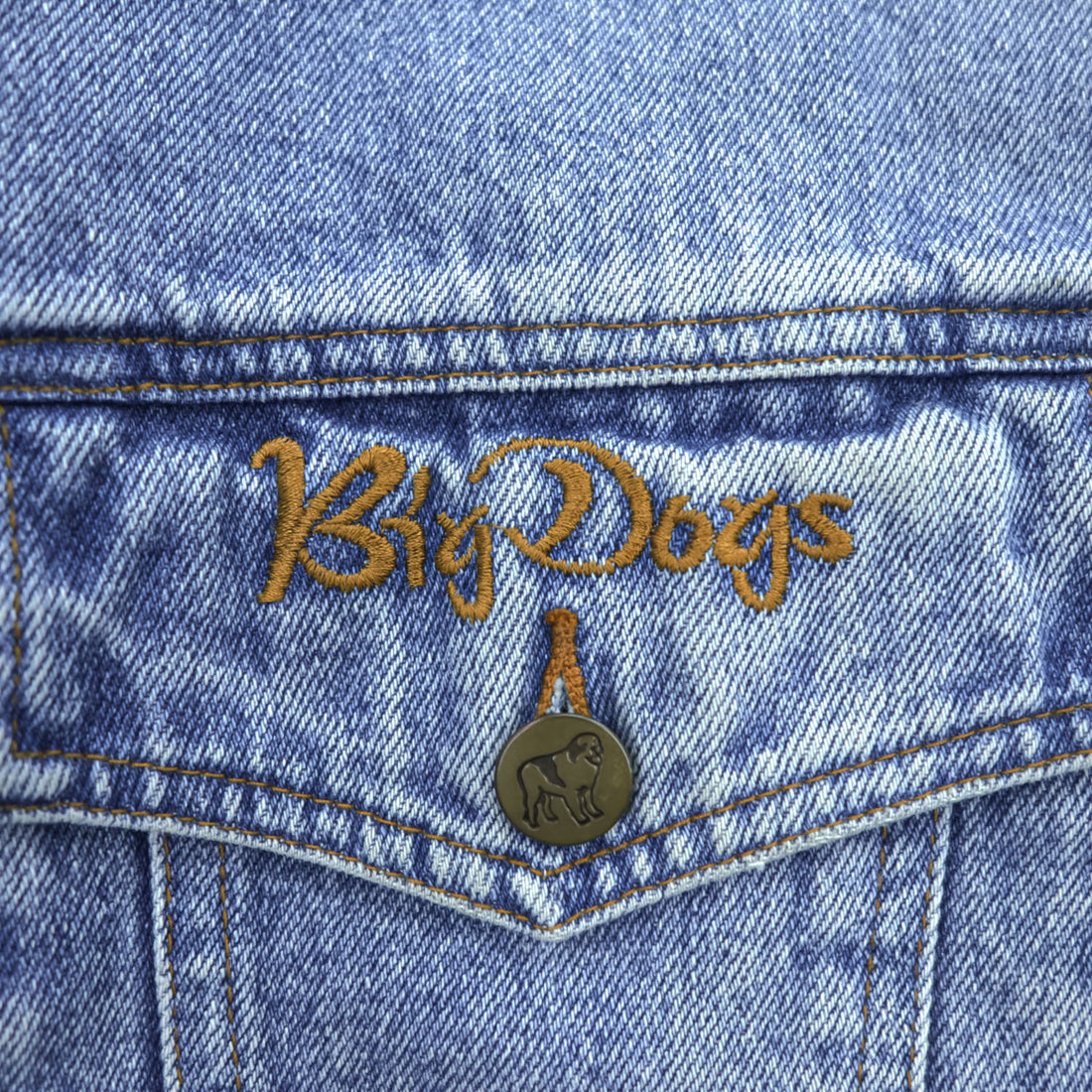 BIG DOGS 90年代 ヴィンテージ デニムジャケット Gジャン M バッグロゴ 刺繍 BAD DOG ATTITUDE IS EVERYTHING 短丈