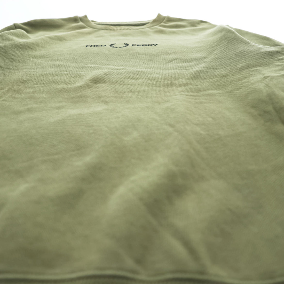 FRED PERRY M2644 Logo Crew Neck Sweatshirt Olive Size S Embroidered Logo
