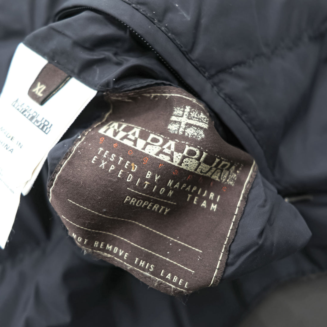 NAPAPIJRI リバーシブル ダウンベスト XL ブラック リップストップ NEW NORDIC REVERS スナップボタン NOYMKF