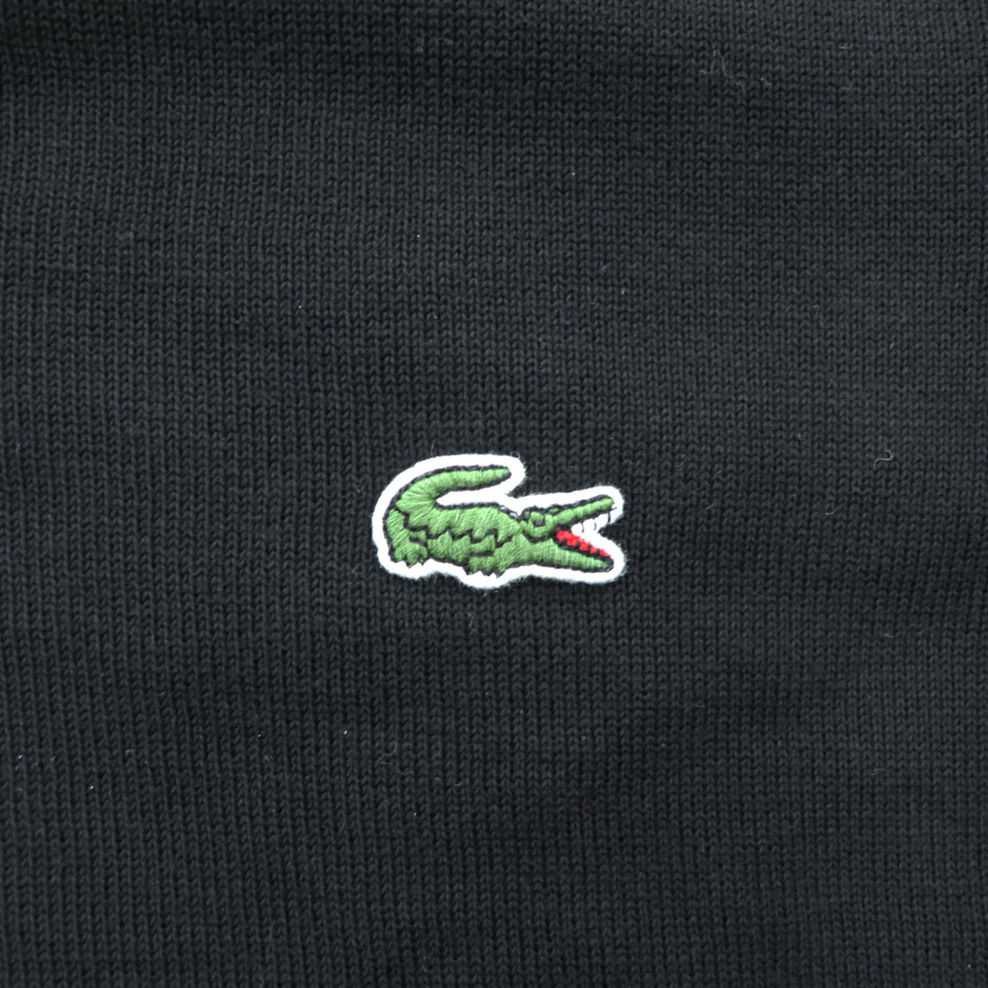 LACOSTE Vネック コットンニット セーター XL ブラック ワンポイント ワニロゴ AH1951