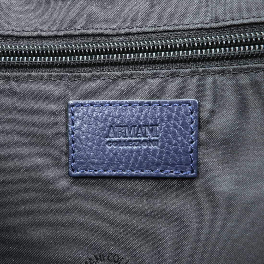 ARMANI COLLEZIONI イタリア製 レザー メッセンジャーバッグ ショルダーバッグ シボ革 ネイビー CI218V1