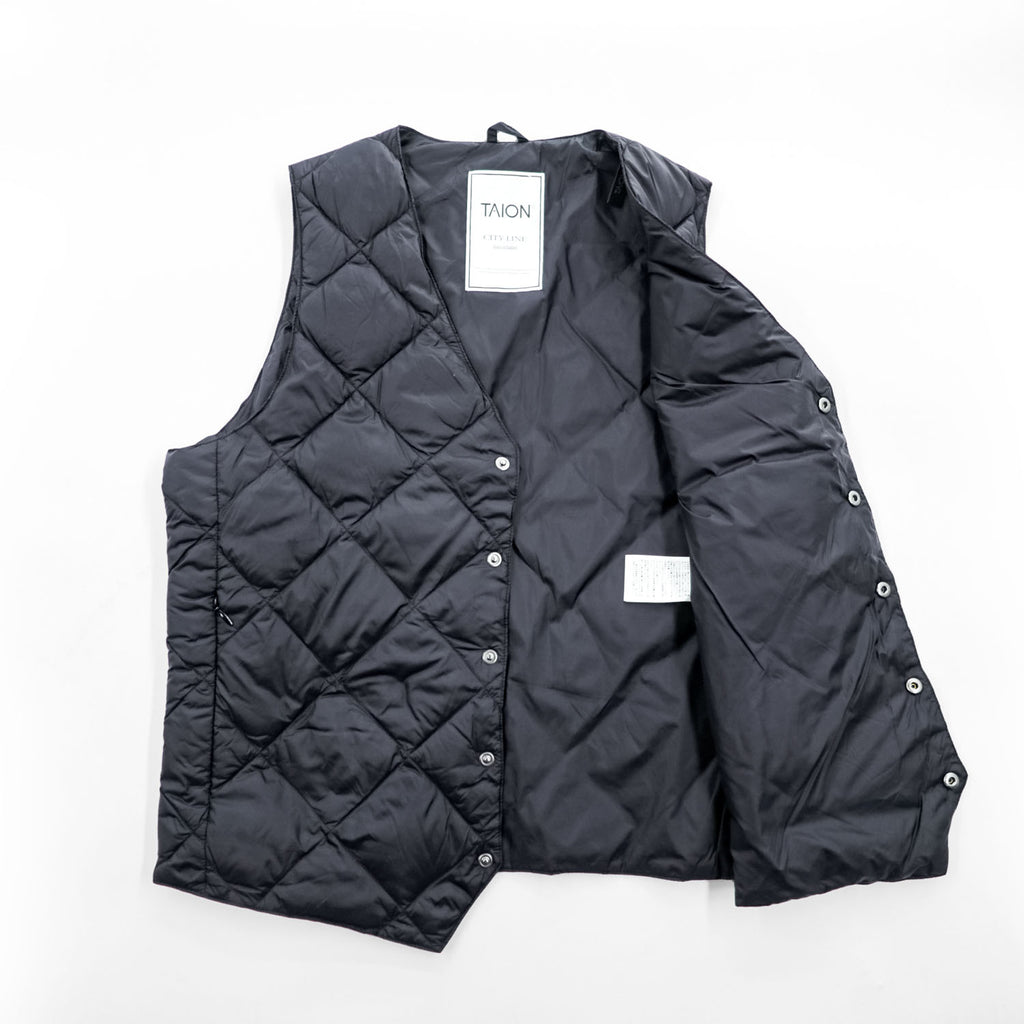 TAION City Line Men's Quilted Down Gilet Vest Black Size M V Neck Snap Button