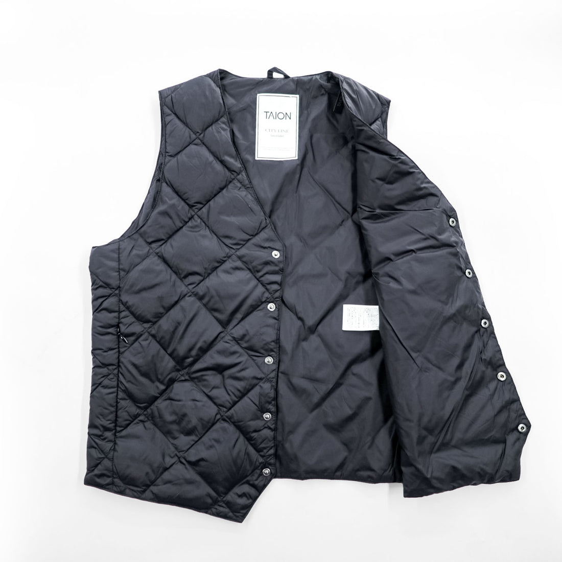 TAION City Line Men's Quilted Down Gilet Vest Black Size M V Neck Snap Button