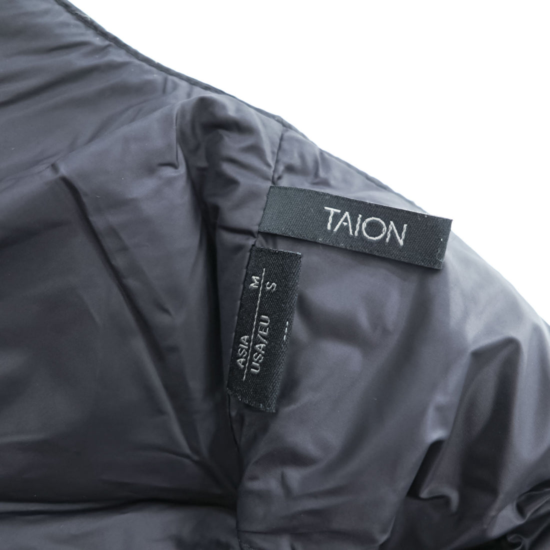 TAION City Line Men's Quilted Down Gilet Vest Black Size M V Neck Snap Button