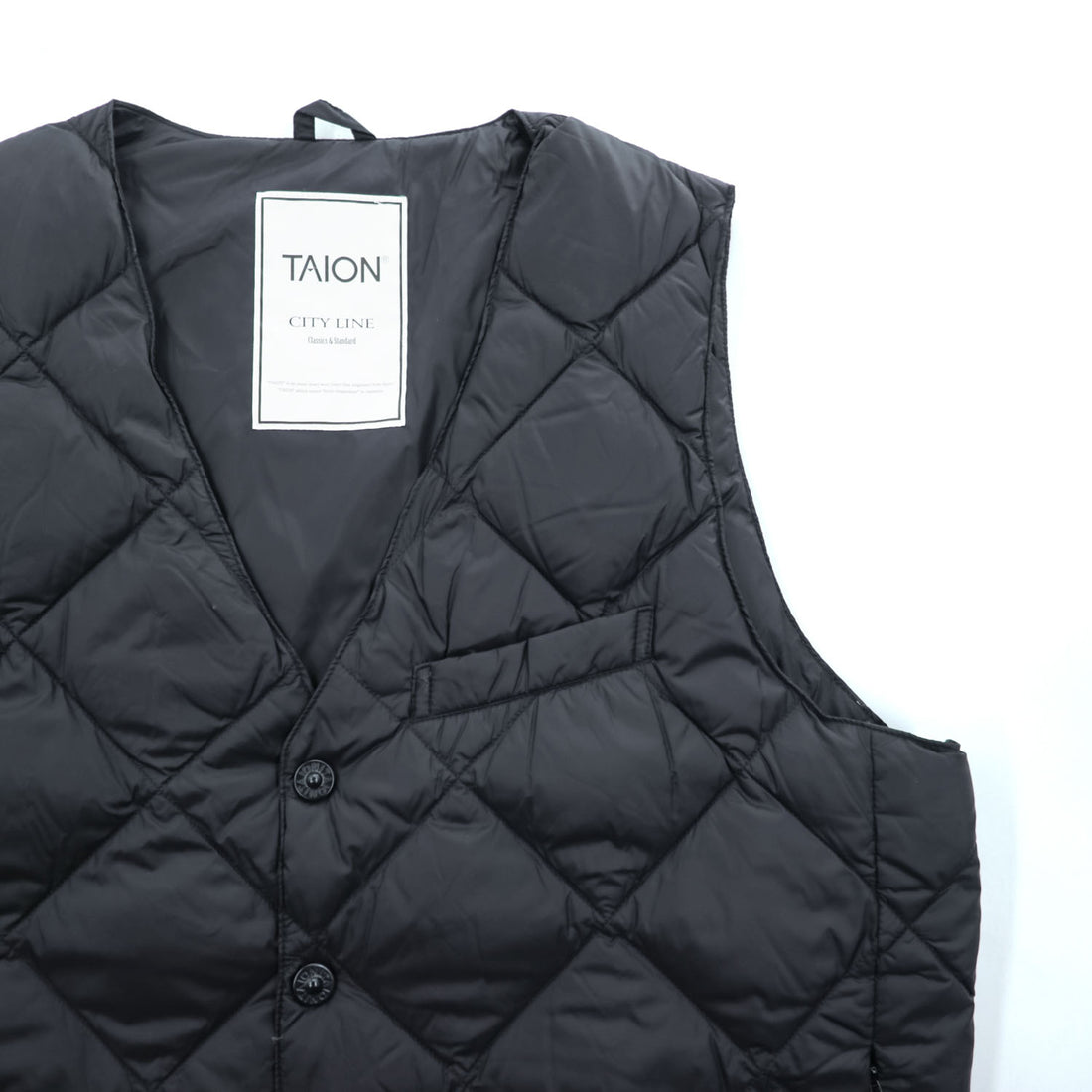 TAION City Line Men's Quilted Down Gilet Vest Black Size M V Neck Snap Button