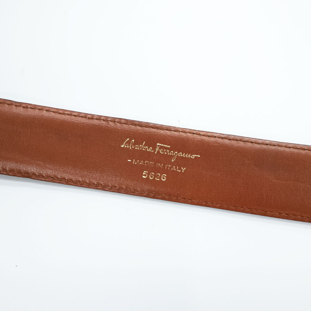 Salvatore Ferragamo Gancini Brown Leather Belt Gold-Tone Hardware Made in Italy 5626