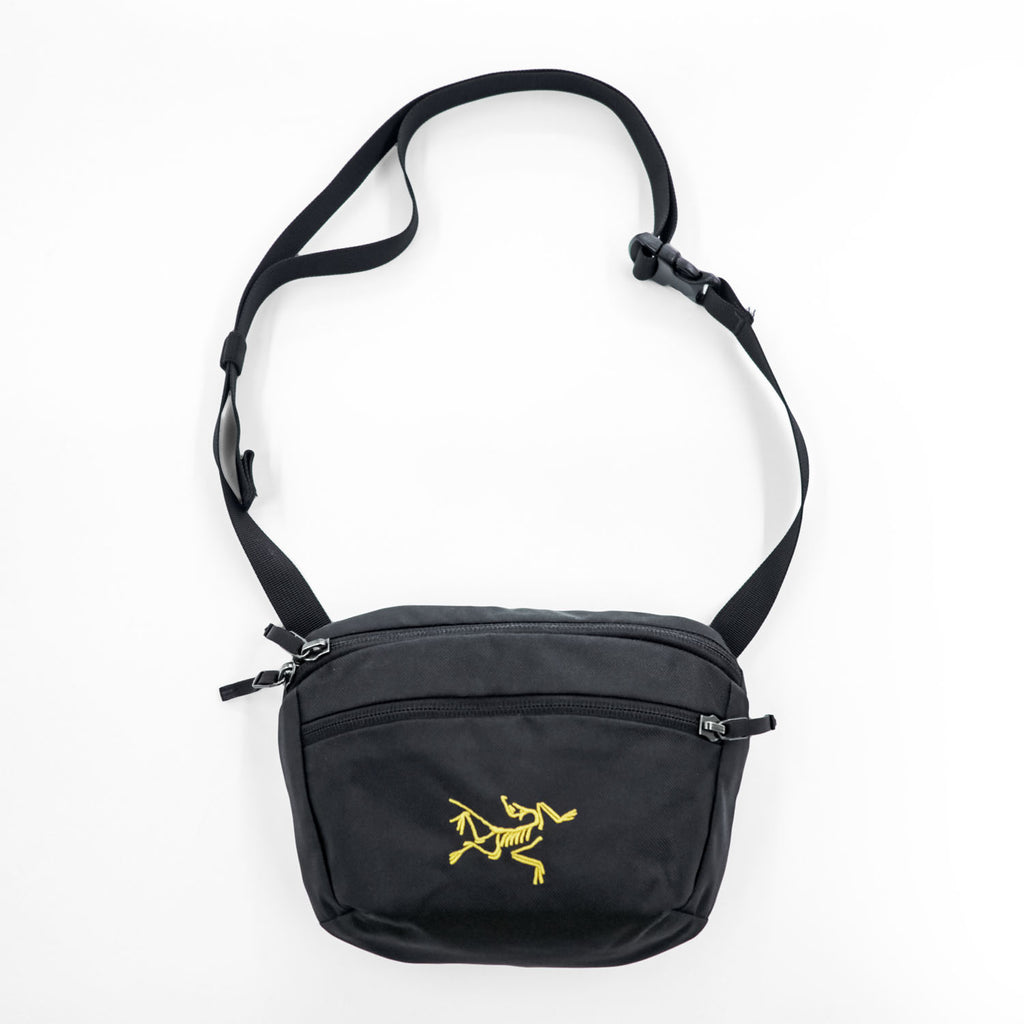 ARC'TERYX マンティス1 MANTIS 1 ウエストパック ボディバッグ ブラック WAIST BAG 29556-135439