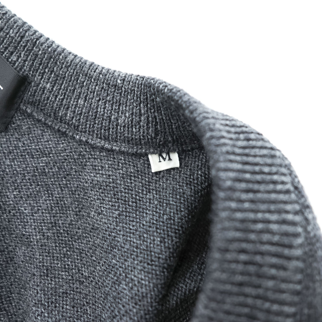 Yves Saint Laurent 100% Wool V-Neck Sweater Gray M Embroidered YSL Logo AS 63-340