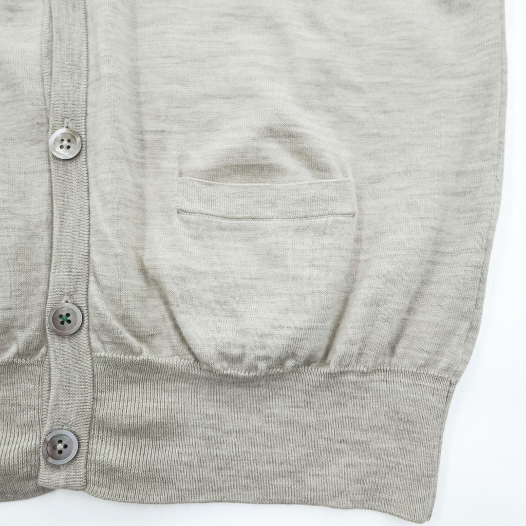 LACOSTE 100% Wool Crocodile Logo V-Neck Cardigan Beige Size 5 AH964E