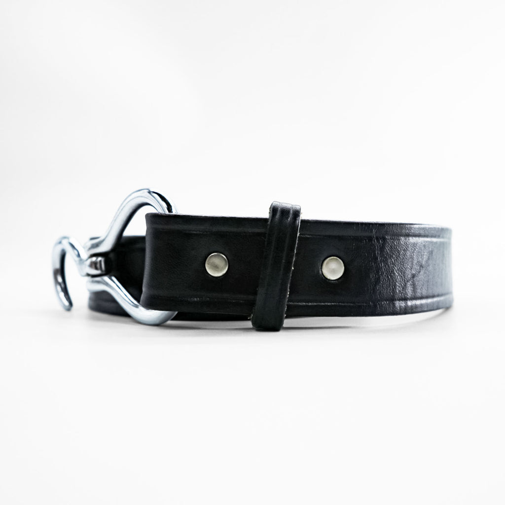 TORY 2280 English Bridle Leather Hook Buckle Belt Black Made in USA Size 32 Hoof Pick Belt