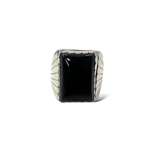 Vintage Indian Ring Onyx ナバホ族 NAVAJO インディアンジュエリー リング 19号 レクタンギュラー STERLING シルバー ブラック オニキス DL刻印