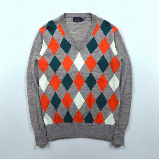 FRED PERRY アーガイル柄 Vネック ニット セーター M グレー ウール ワンポイントロゴ刺繡 F3004