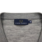 FRED PERRY アーガイル柄 Vネック ニット セーター M グレー ウール ワンポイントロゴ刺繡 F3004