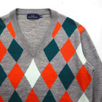 FRED PERRY アーガイル柄 Vネック ニット セーター M グレー ウール ワンポイントロゴ刺繡 F3004