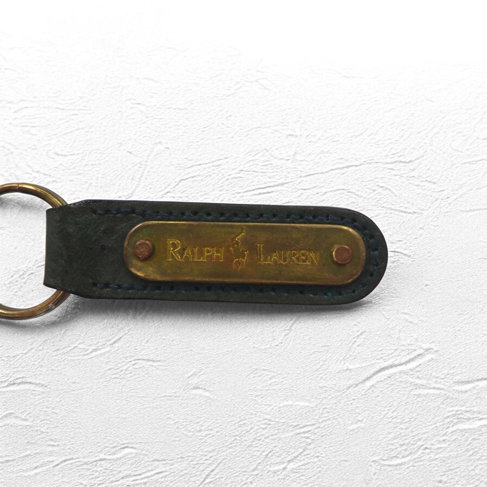 RALPH LAUREN Made in USA Leather Key Ring Key Holder Khaki Metal Plate Unused
