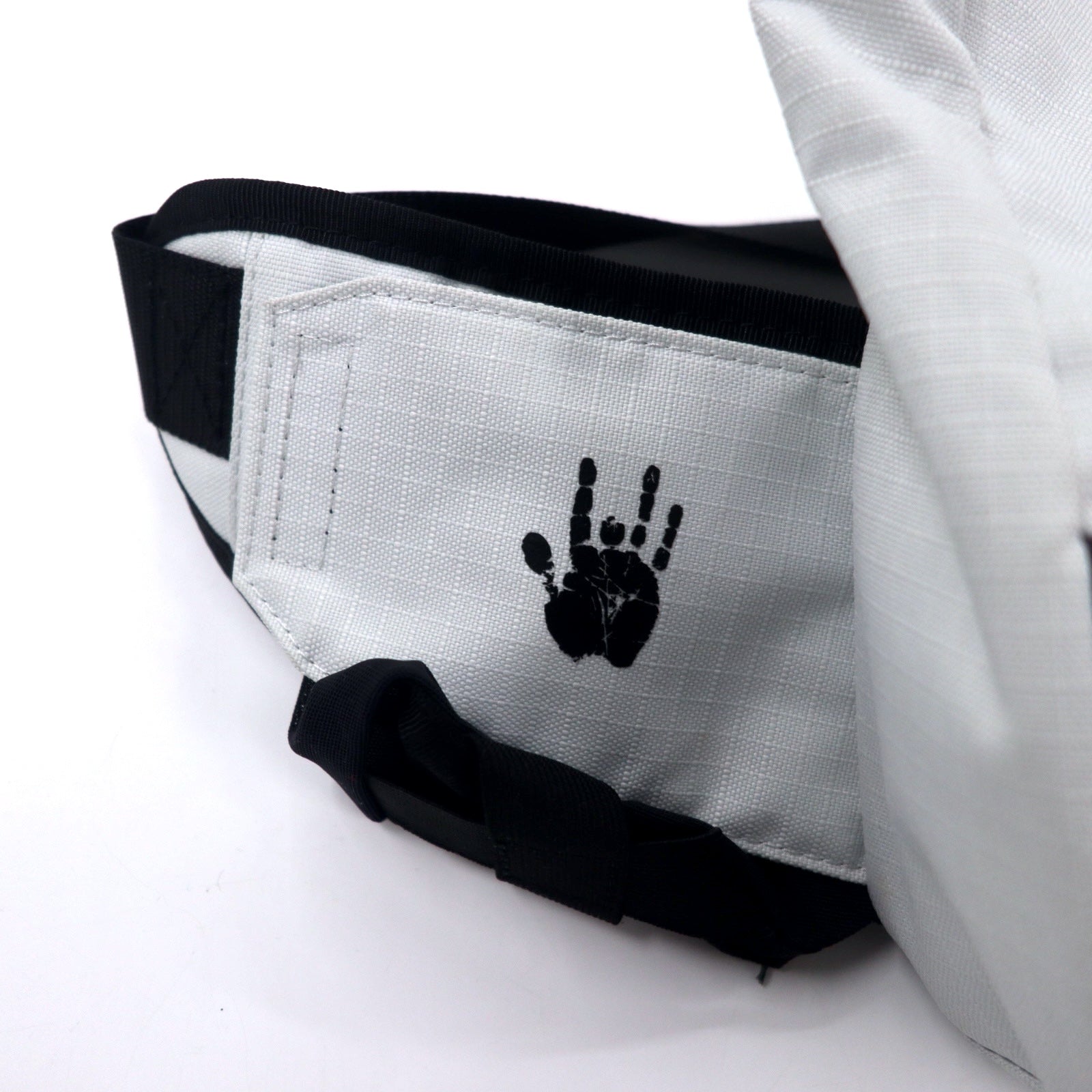 KEEN × JERRY GARCIA Hip Bag Body Bag White Polyester Ripstop Hook Strap