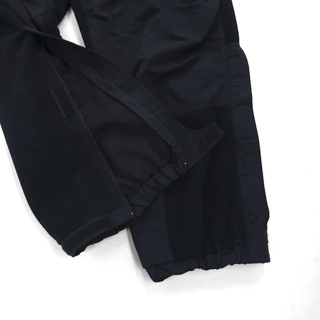 Cabela's Military Fleece Cargo Pants, Size XL, Black, GORE WINDSTOPPER, Nylon Panel, Webbing Belt, Hem Slits, Made in Canada