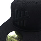 UNDEFEATED ×  NEWERA ベースボールキャップ 59.6cm ブラック メッシュ ポリエステル ロゴ刺繍