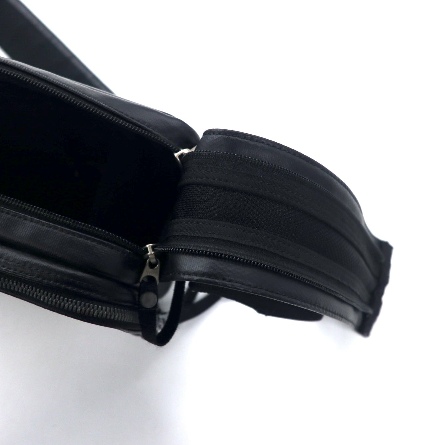LUGGAGE LABEL ( 吉田カバン ) ニューライナー カメラバッグ ショルダーバッグ ブラック PVC 青バッテン