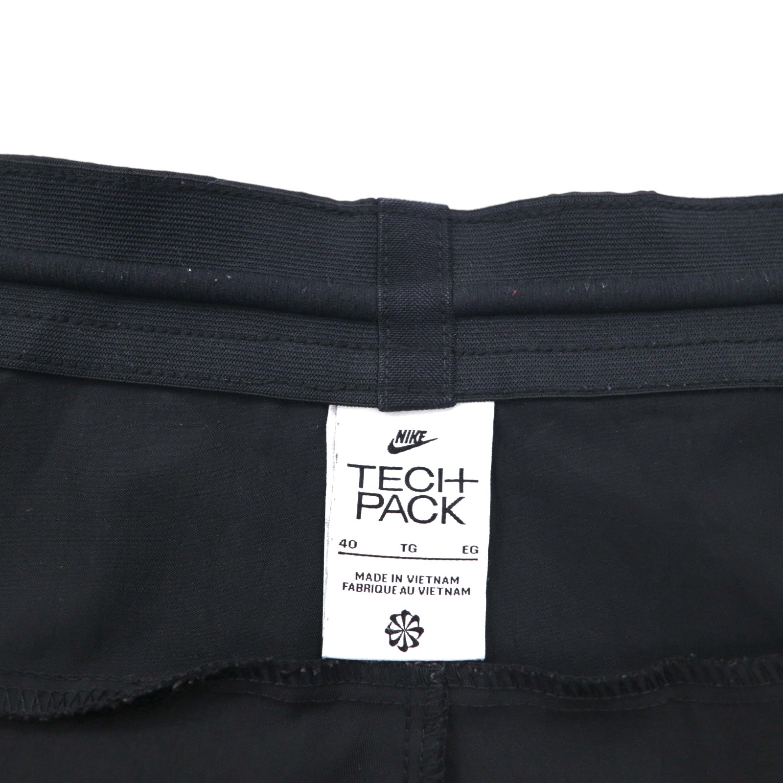 NIKE ワイド テーパード カーゴパンツ Tech Pack + Reflective Tapered Cargo Pants XL ブラック ポリエステル DO4884-010