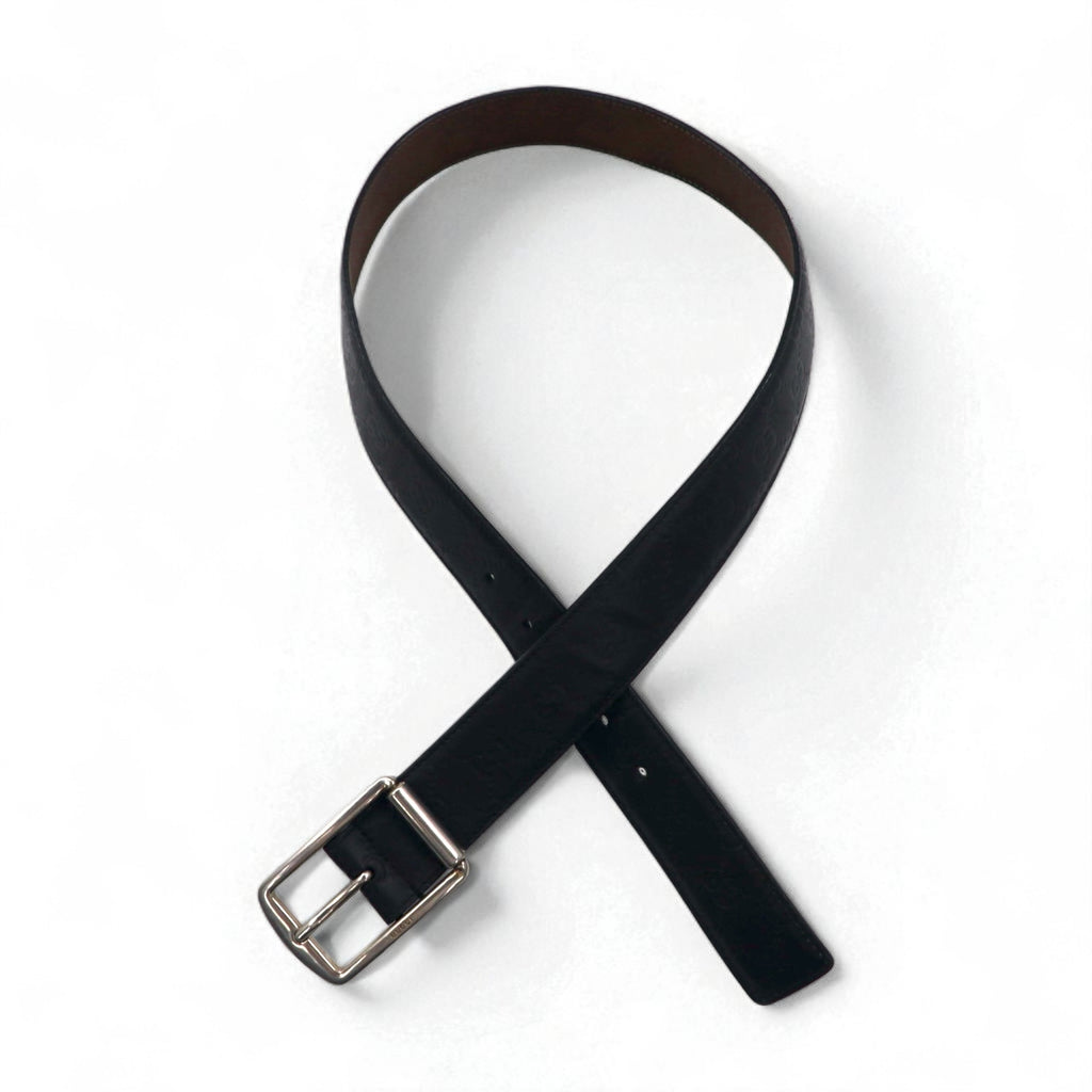 GUCCI イタリア製 グッチシマ レザーベルト ブラック GG柄 型押し シルバー バックル 295331