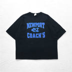 JERZEES ヘビーウェイト 3段プリント カレッジ Tシャツ 2XL ブラック ナンバリング NEWPORT COACHS ビッグサイズ ホンジュラス製