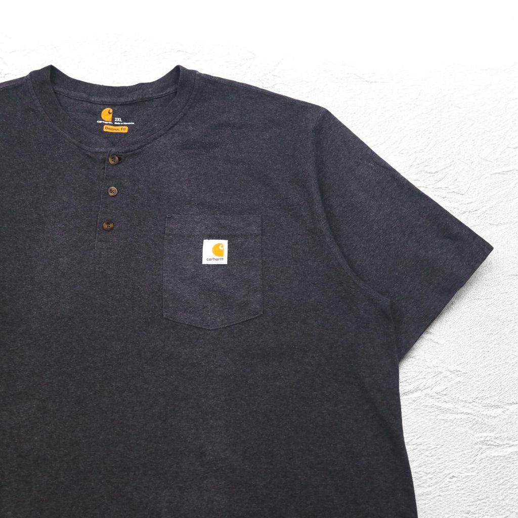 carhartt ヘンリーネック Tシャツ 2XL グレー ORIGINAL FIT 胸ポケット ビッグサイズ ホンジュラス製
