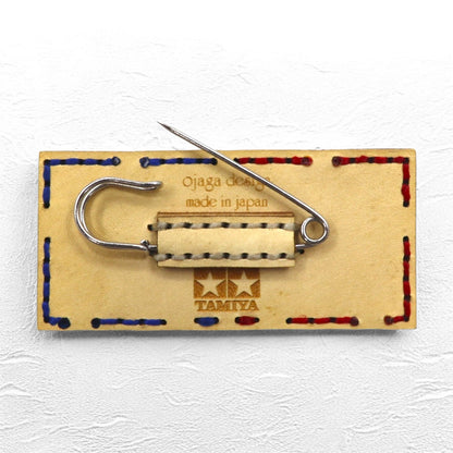 ojaga design × TAMIYA バッジ レザー ピン ブローチ 日本製