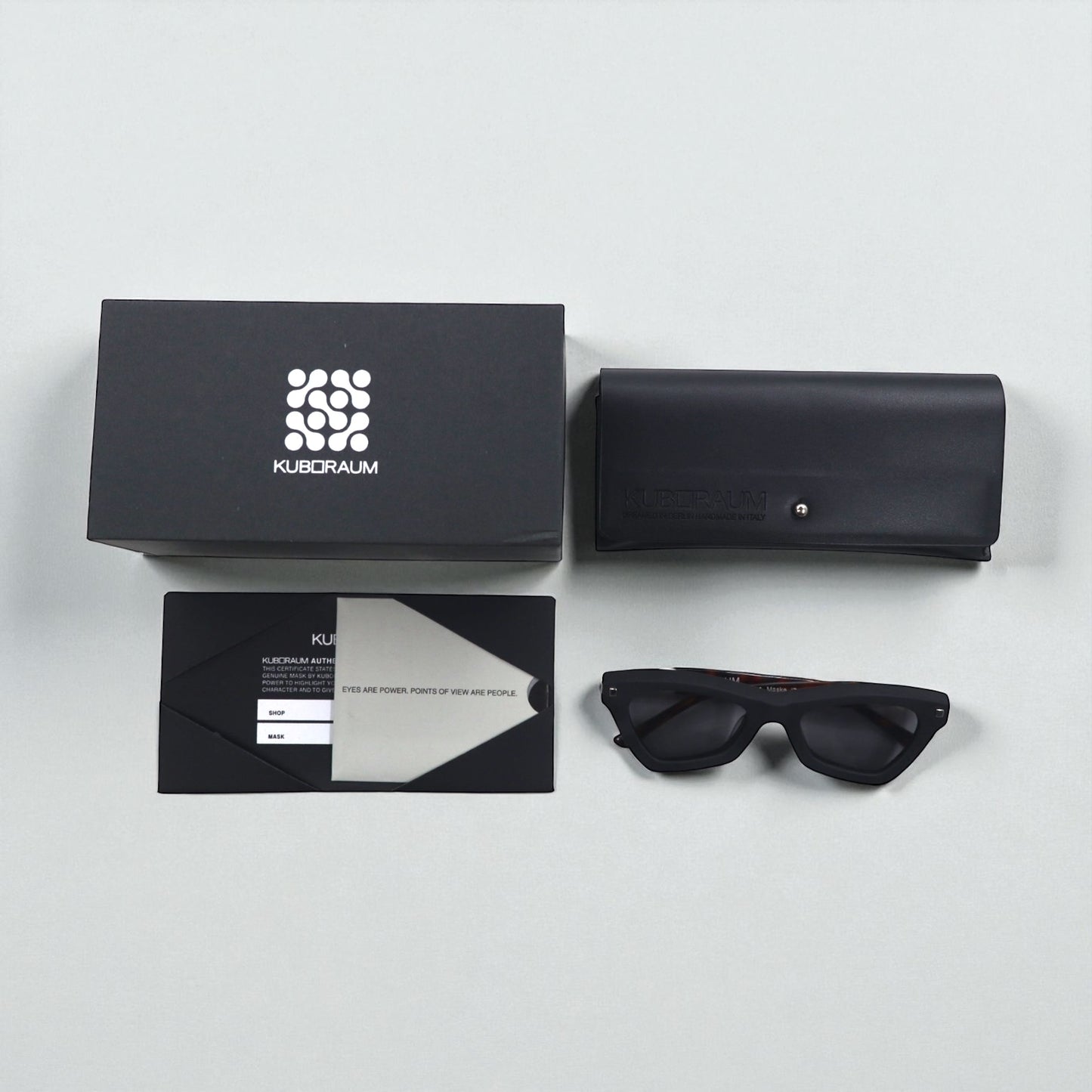 KUBORAUM Maske J7 Cat Eye Sunglasses, Black Tortoiseshell, BS 51-20 145, Made in Italy