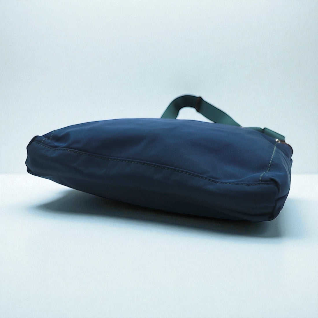 TUMI Crossbody Shoulder Bag, Sacoche, Navy Nylon