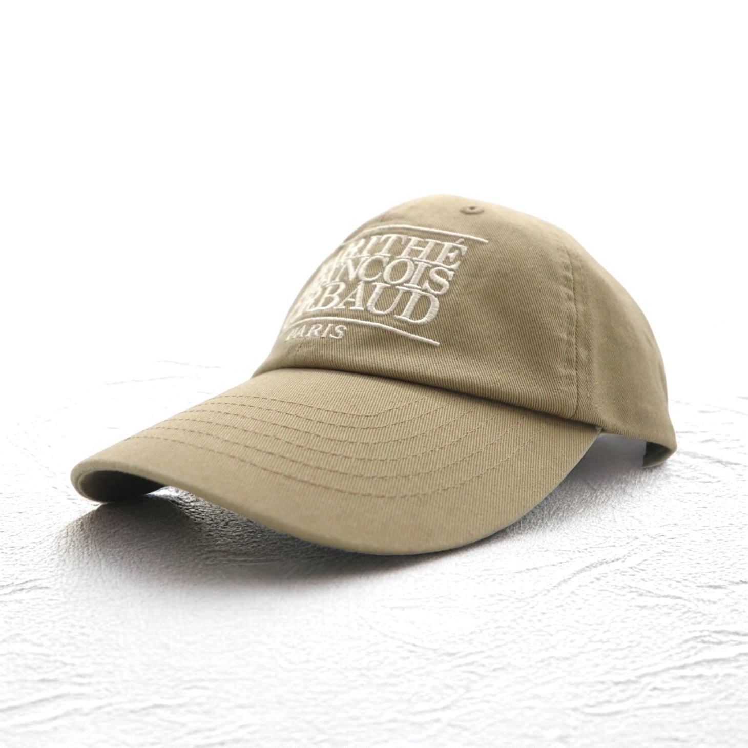 MARITHE + FRANCOIS GIRBAUD 6パネルキャップ FREE ベルト ベージュ コットン フロントロゴ刺繍