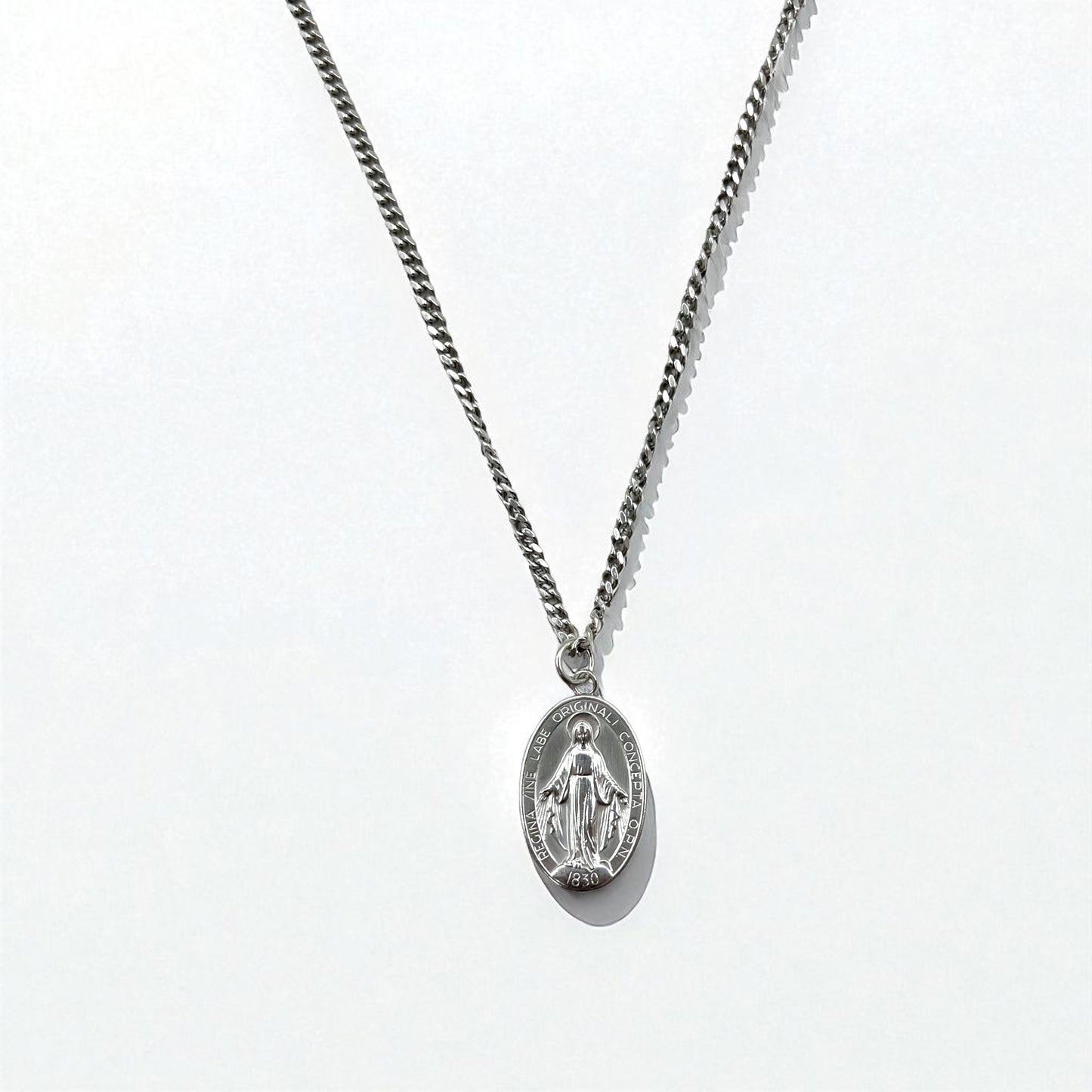 Vintage Virgin Mary Medal Silver Necklace, Virgin Mary Oval Coin Necklace, 925 Silver, Italy, with Curb Chain