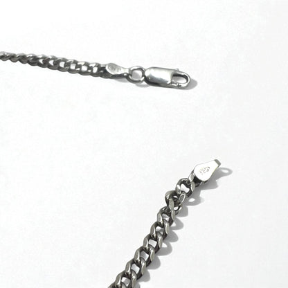 Vintage Virgin Mary Medal Silver Necklace, Virgin Mary Oval Coin Necklace, 925 Silver, Italy, with Curb Chain