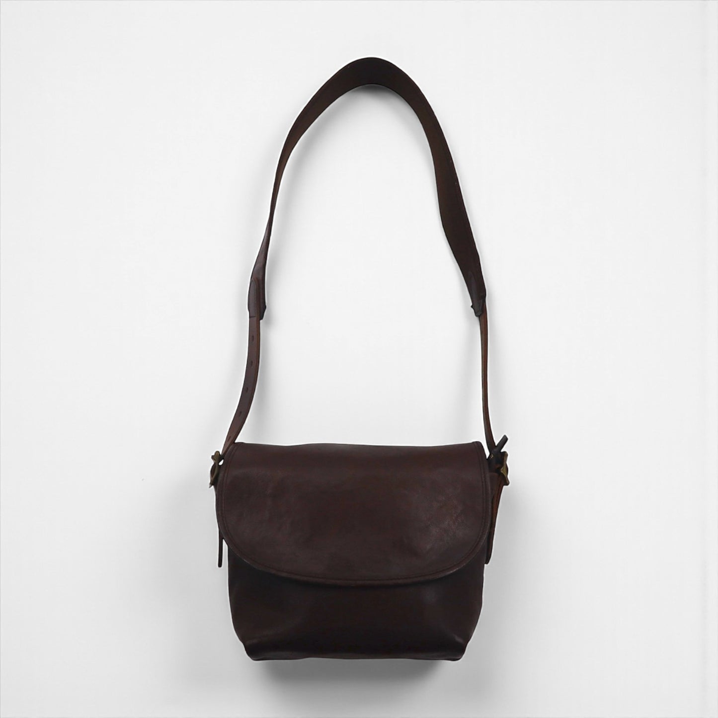 SLOW Rubono Flap Shoulder Bag, Full Vegetable-Tanned Leather, 300S15B, Made in Japan