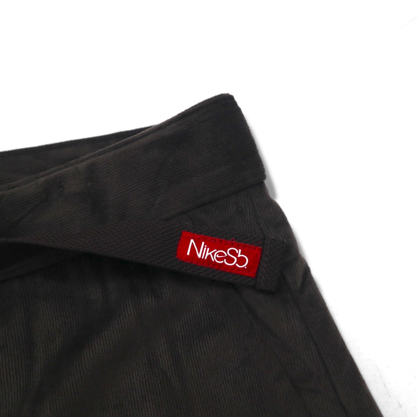 NIKE SB Velvet Corduroy Belted Shorts, Brown, Size XL, AA1075-220