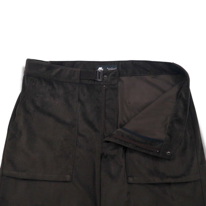 NIKE SB Velvet Corduroy Belted Shorts, Brown, Size XL, AA1075-220
