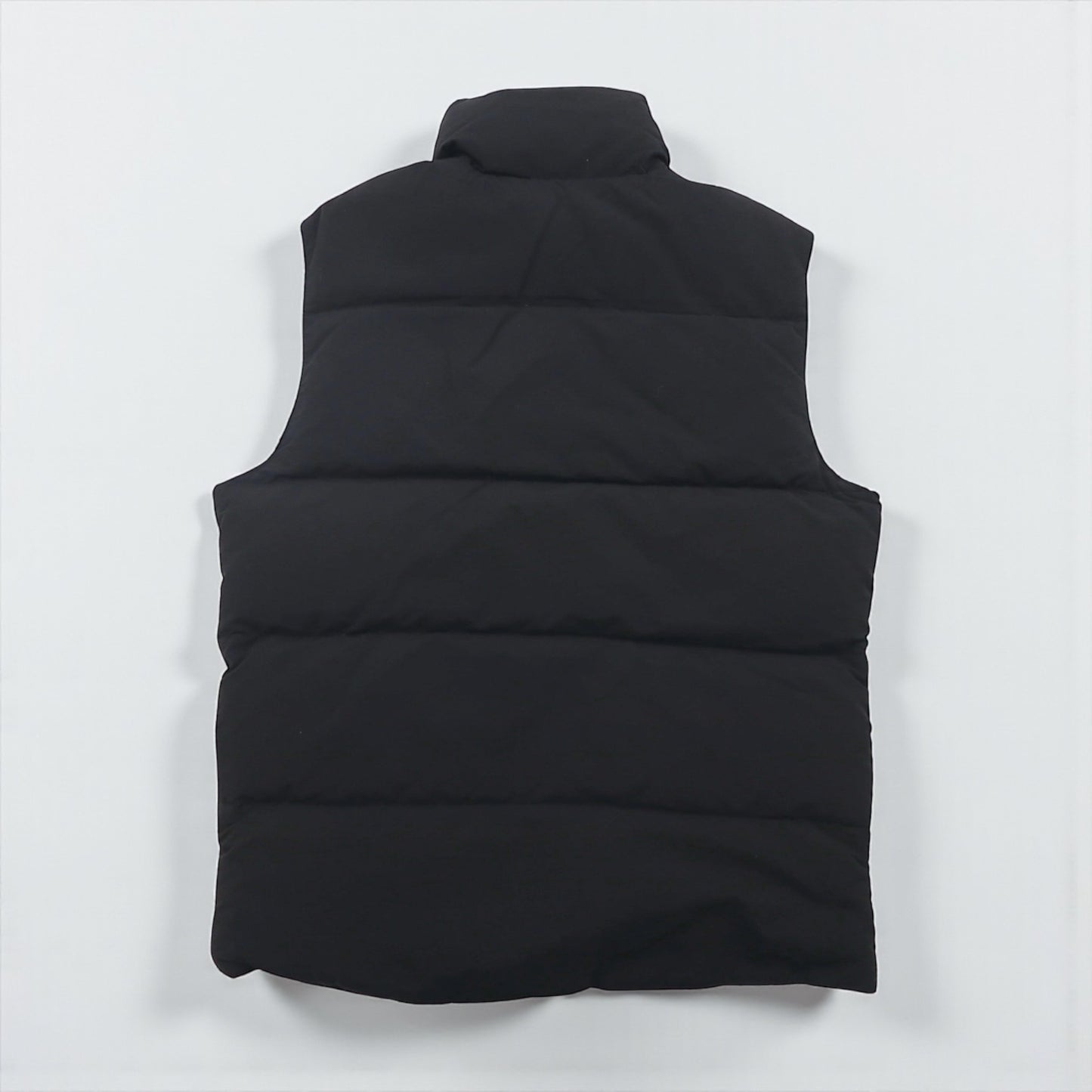 SIERRA DESIGNS 60/40 Cloth Reversible Down Vest, Size Small, Black and Green Check