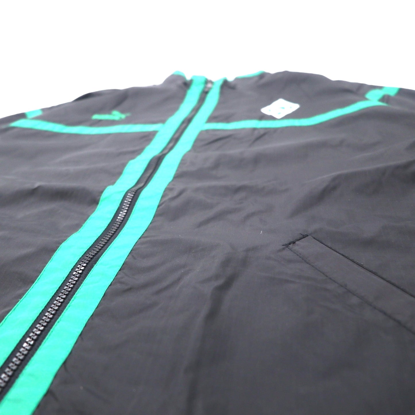 PUMA 90年代 ナイロンジャケット M ブラック グリーン ポリエステル ワンポイント刺繍 ビッグサイズ