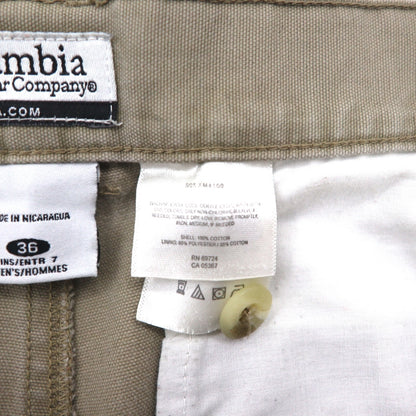 Columbia 2000s Duck Shorts, Khaki, Flap Pockets, Size L, XM4100, Made in Nicaragua