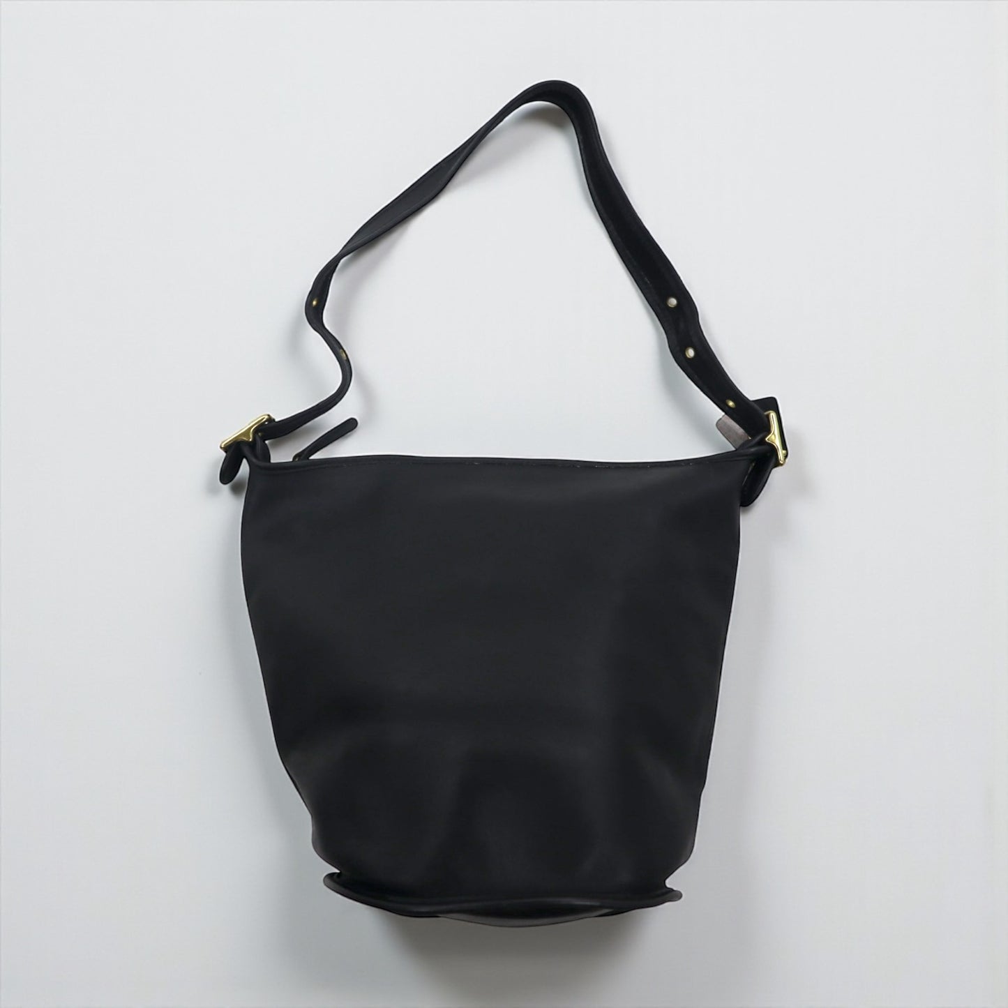 COACH Vintage Bucket Shoulder Bag, Made in USA, Cowhide Leather, 9085