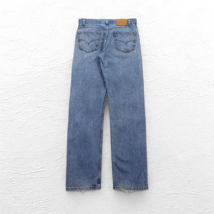 Levi's 00s 505 REGULAR FIT STRAIGHT LEG tapered denim pants L indigo blue zipper fly 505-4891 made in El Salvador
