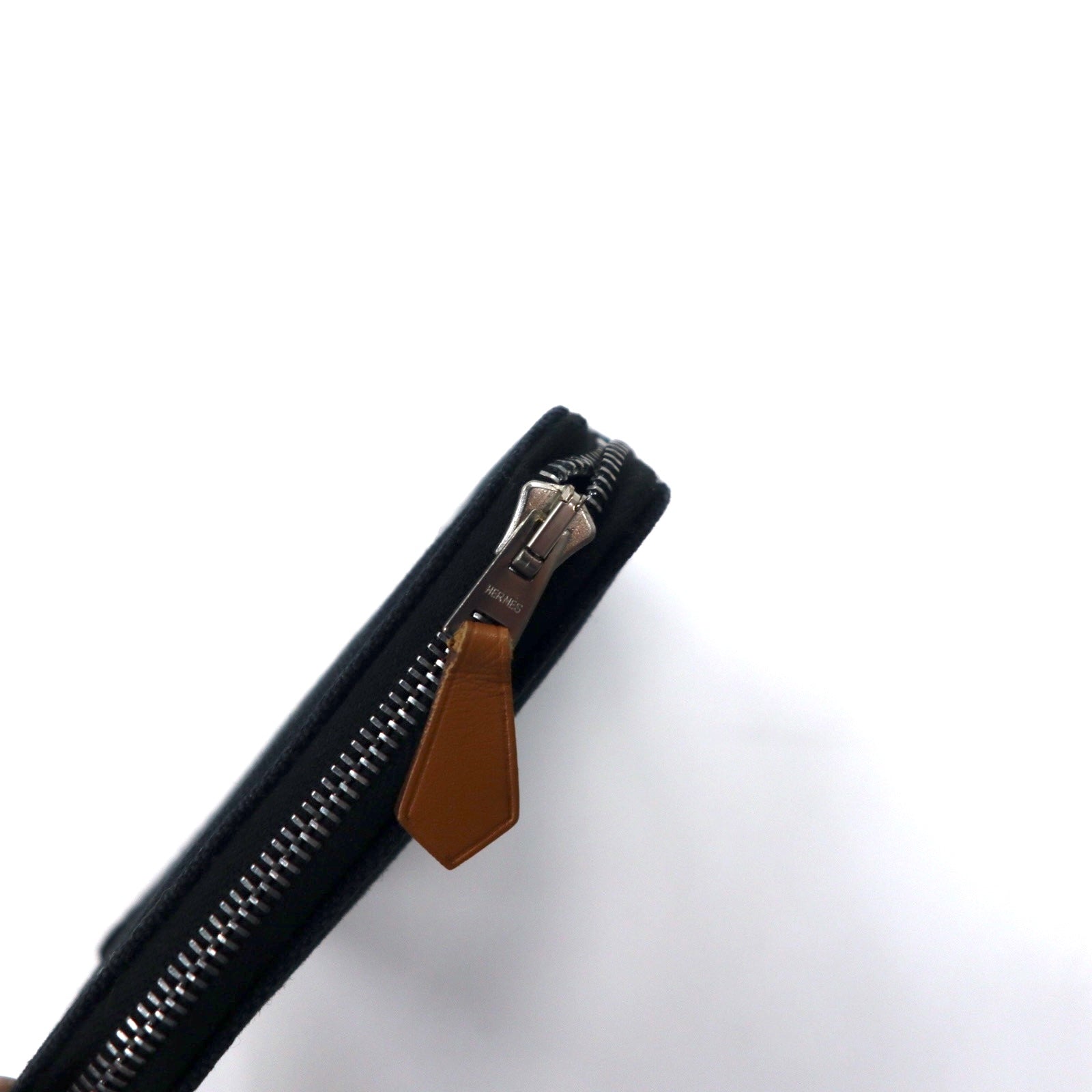 HERMES French Fool Toe Purse PM Bifold Wallet Mini Black Canvas Round Zipper riri Zip