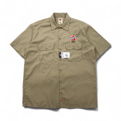 Dickies 半袖 ワークシャツ L ベージュ US企業 ワンポイント刺繍 ダブルポケット BHTS 1574KH 未使用品