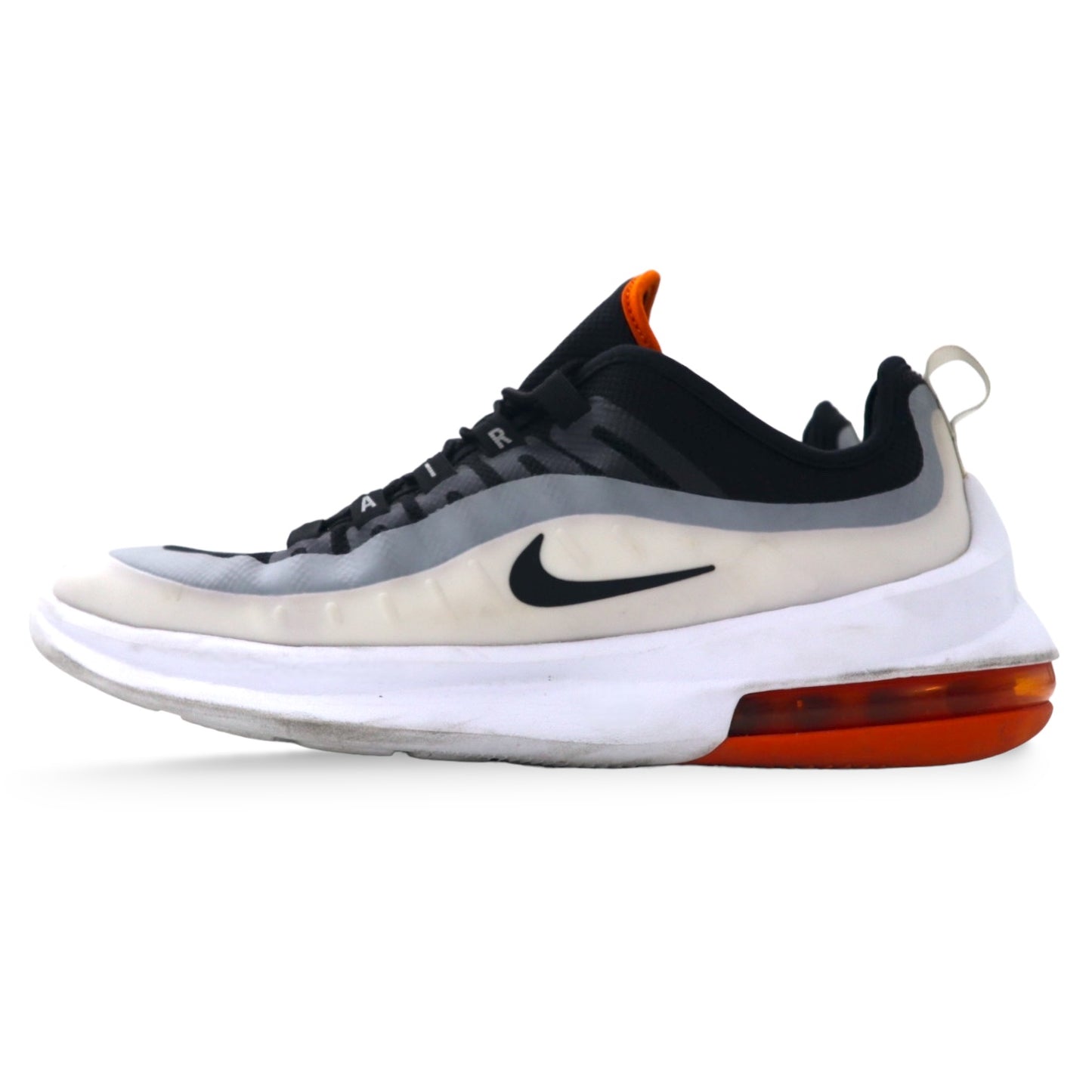 Nike axis black and white online