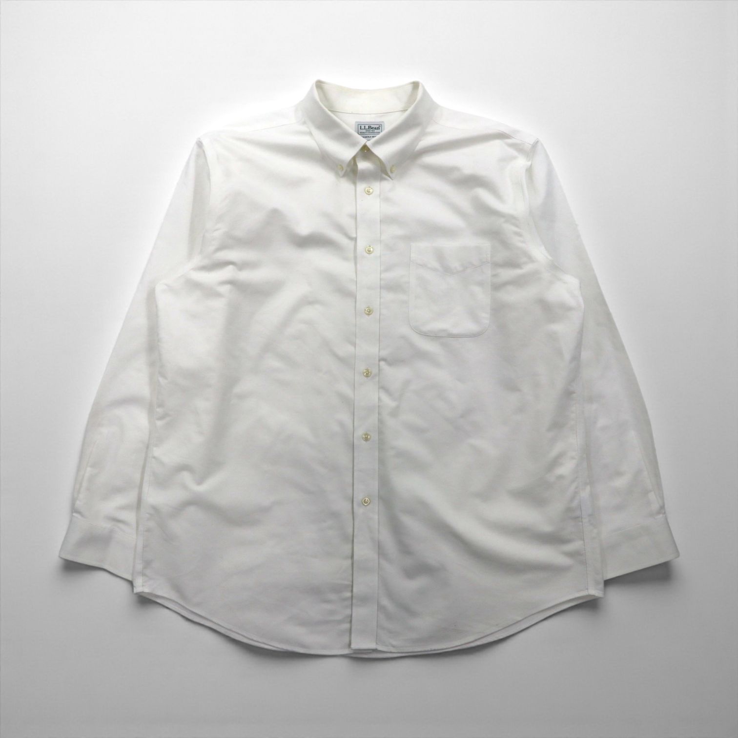 LLBean Oxford Button-Down Shirt, XL, White, Chest Pocket, Slightly Fitted, 256513