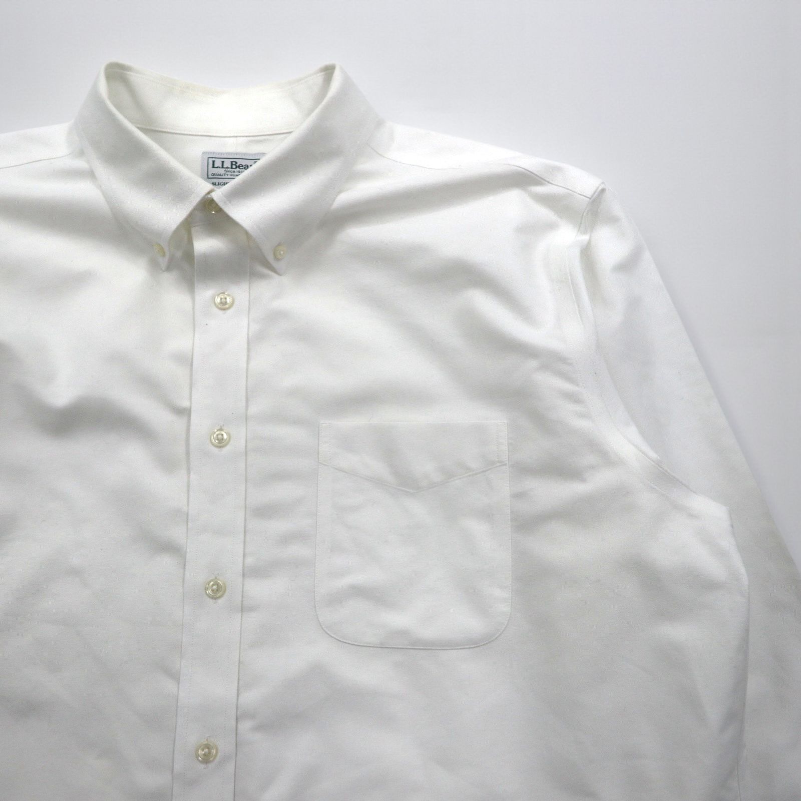 LLBean Oxford Button-Down Shirt, XL, White, Chest Pocket, Slightly Fitted, 256513